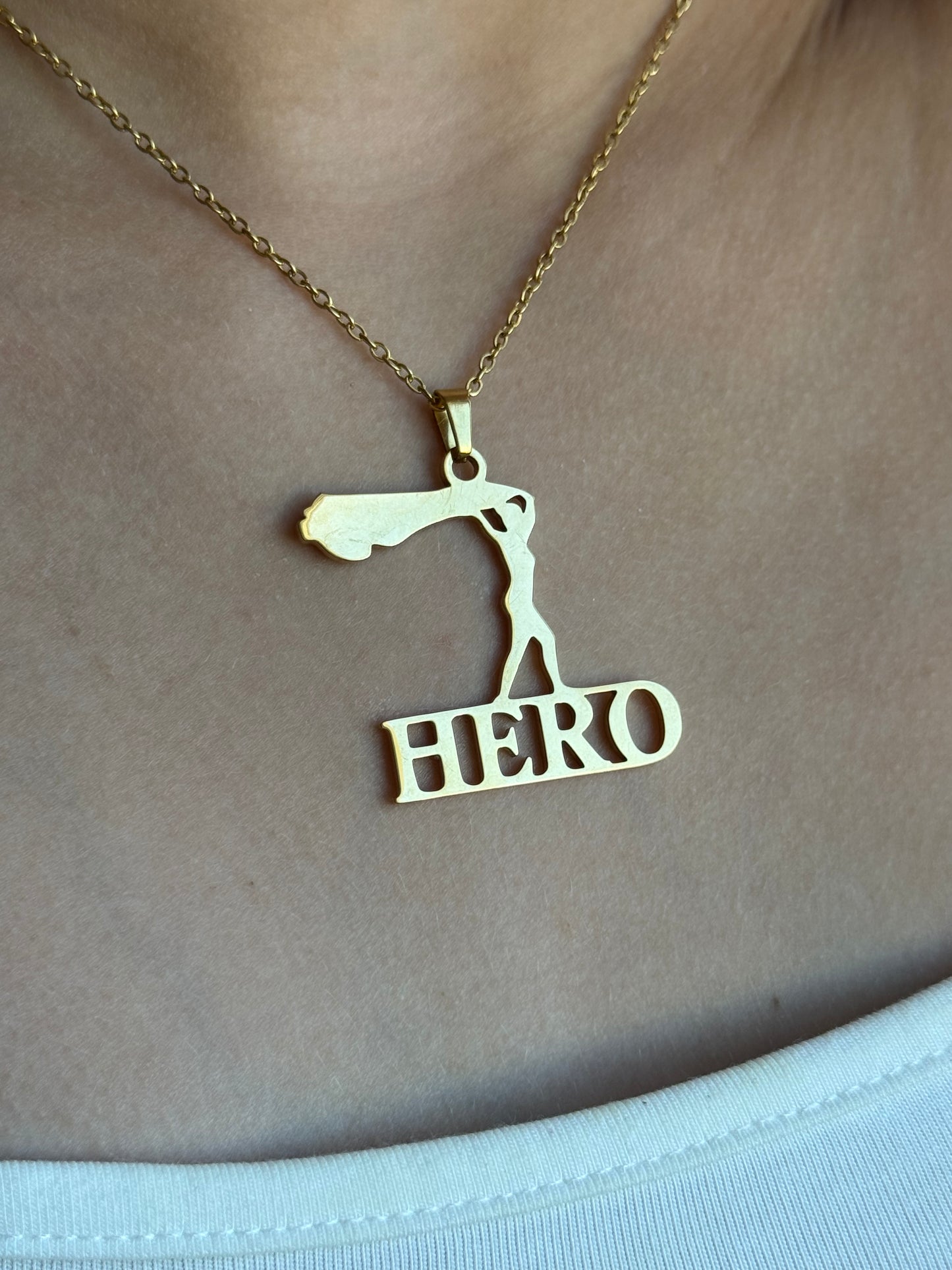 HERO Logo Kette