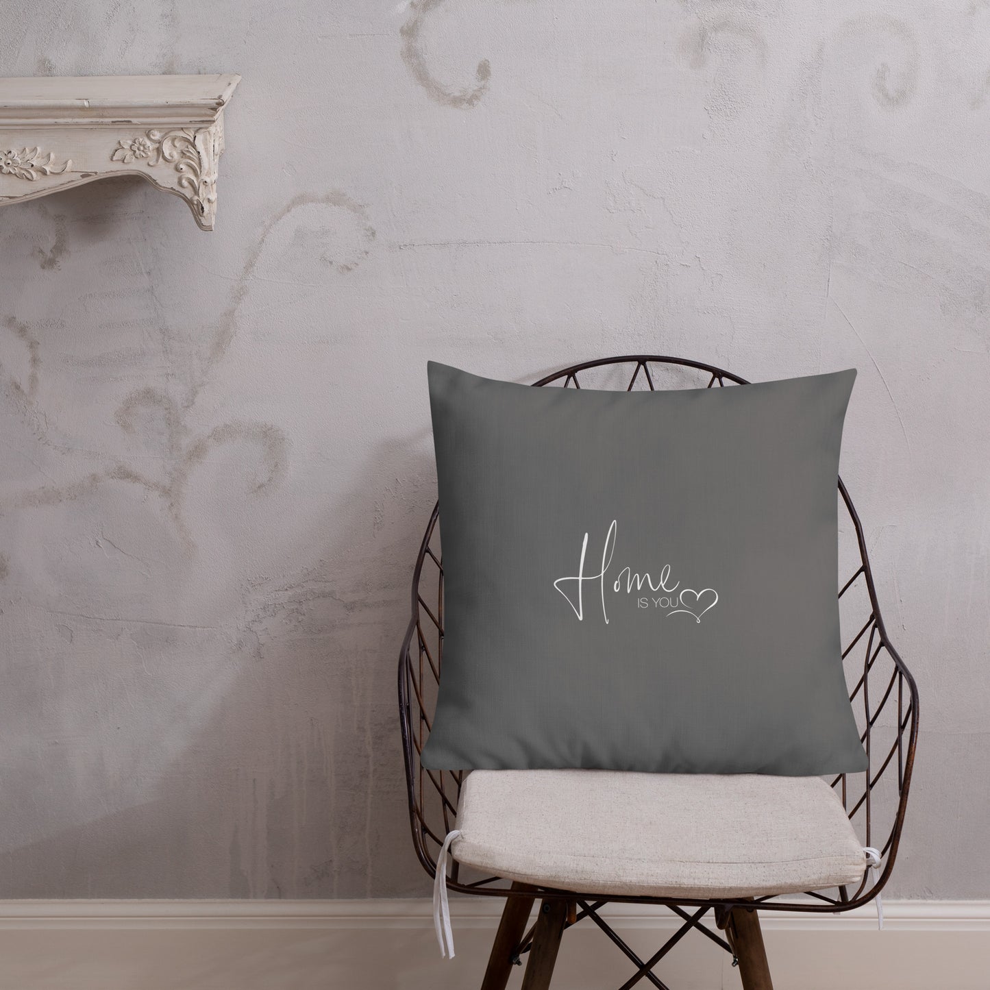 Premium-Kissen "HOME IS YOU"